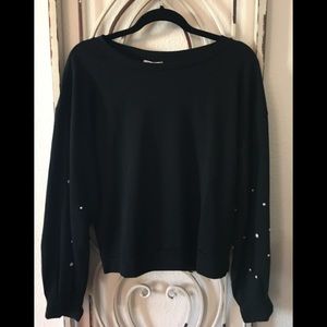 NWT Black sweatshirt with pearls